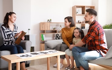 How Family Therapy Helps Families Navigate Divorce and Separation?